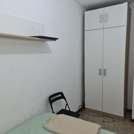 Piso Habitacion Barcellona Esterno foto